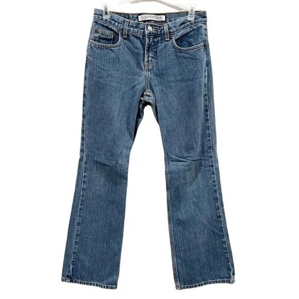 Y2K Express Low Rise Flare Jeans 3/4 Short Medium Wash 28x28
